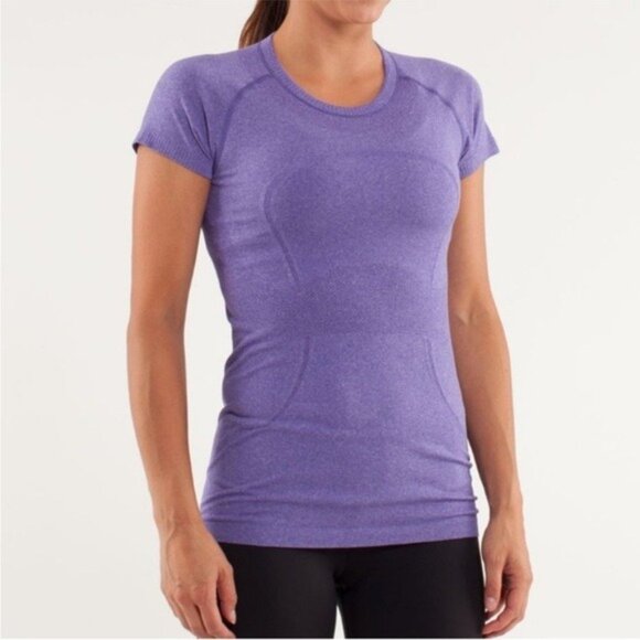 Lululemon Run: Swiftly Tech Short Sleeve Top Bruised Berry Size 6 - Picture 1 of 12